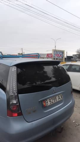 Mitsubishi Grandis 2.4 MT