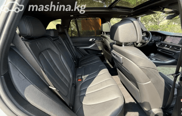 BMW X5 IV (G05/G18) 40i 3.0 AT 4WD