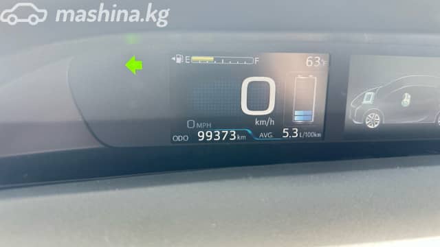 Toyota Prius IV Рестайлинг (XW50) 1.8hyb AT