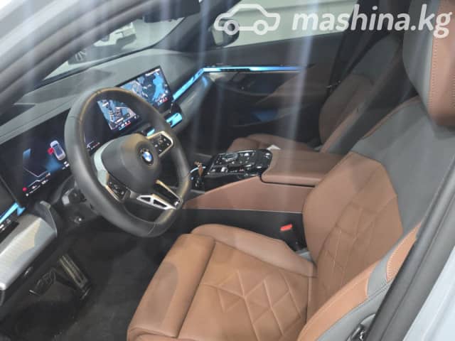 BMW 5 серии VIII (G60/G61/G68) 530i xDrive 2.0 AT 4WD