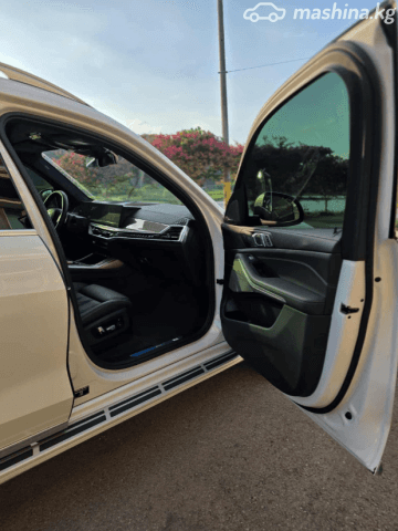 BMW X7 I (G07) Рестайлинг 40i 3.0 AT 4WD