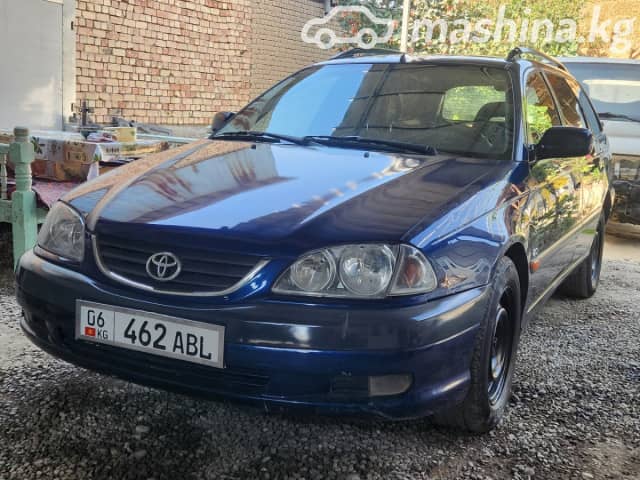 Toyota Avensis I Рестайлинг 2.0 MT