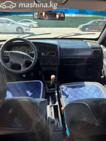 Volkswagen Passat B4 2.0 MT