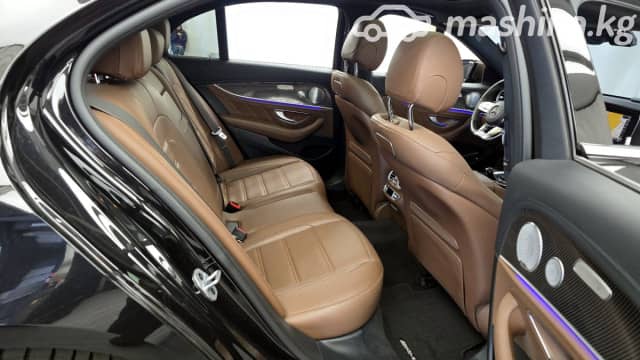 Mercedes-Benz E-Класс AMG V (W213) 63 AMG 4.0 AT 4WD