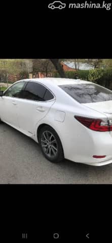 Lexus ES VII 300h 2.5hyb CVT