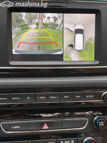 Kia Carnival III 2.2d AT