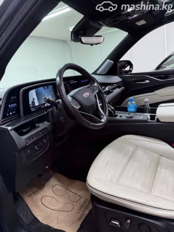 Cadillac Escalade V 6.2 AT 4WD