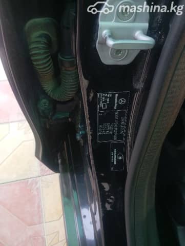 Mercedes-Benz CLA I (C117, X117) 200 1.6 AMT