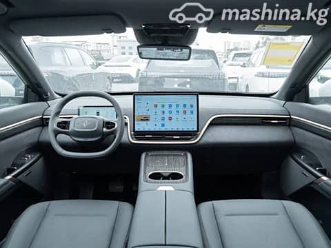 Dongfeng eπ 008 82.28 kWh 1.5hyb AT 4WD