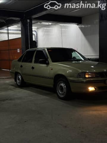 Daewoo Nexia I 1.5 MT