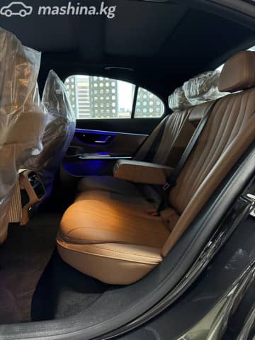 Mercedes-Benz E-Класс VI (W214, S214) 300 2.0 AT 4WD
