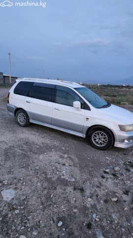 Mitsubishi Chariot III 2.4 AT 4WD