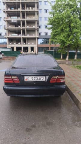 Mercedes-Benz E-Класс II (W210, S210) Рестайлинг 200 2.0 MT