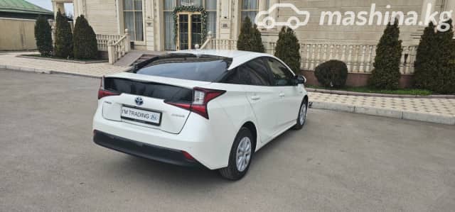 Toyota Prius IV Рестайлинг (XW50) 1.8hyb AT