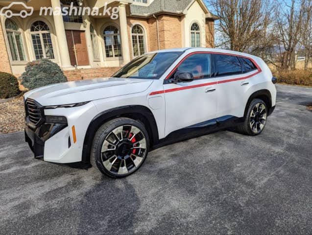 BMW XM 4.4hyb AT 4WD