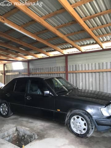 Mercedes-Benz W124 230 2.3 MT