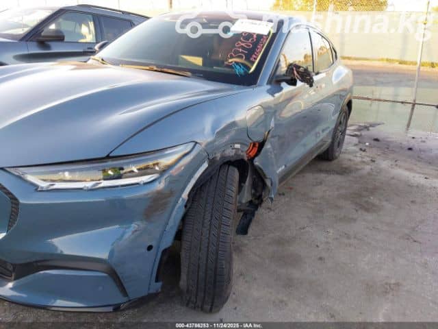 Ford Mustang Mach-E I 98 kWh Electro AT 4WD