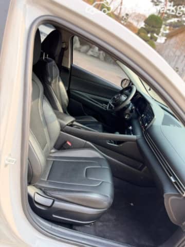 Hyundai Avante VII 1.6hyb AMT