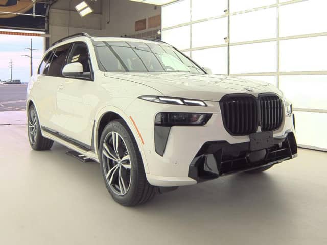 BMW X7 I (G07) Рестайлинг 40i 3.0 AT 4WD
