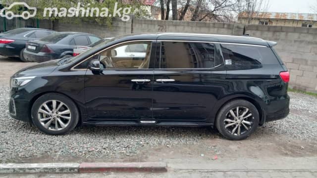 Kia Carnival III 3.3 AT