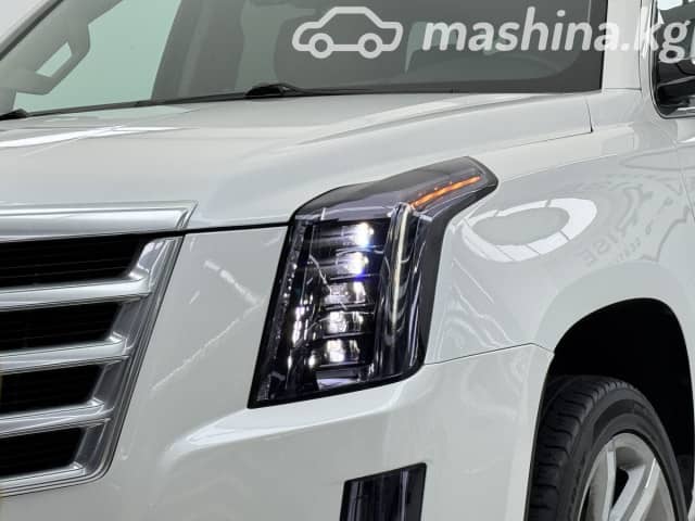 Cadillac Escalade IV ESV 6.2 AT 4WD