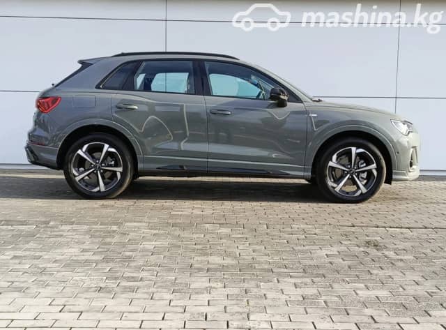 Audi Q3 II (F3) 45 TFSI 2.0 AT 4WD