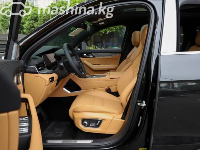 Lynk & Co 09 MHEV 2.0 AT 4WD