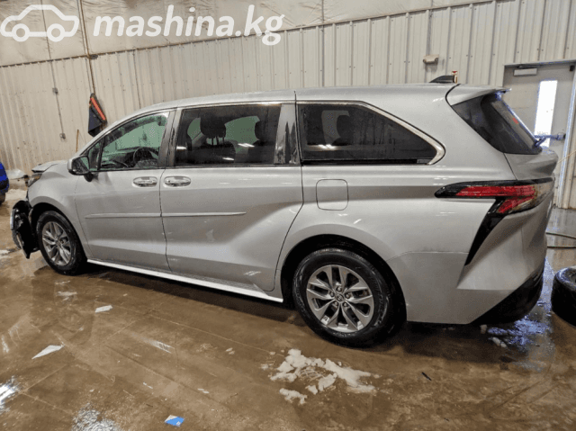Toyota Sienna IV 2.5hyb AT