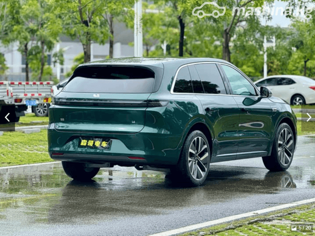 LiXiang L6 1.5hyb AT 4WD