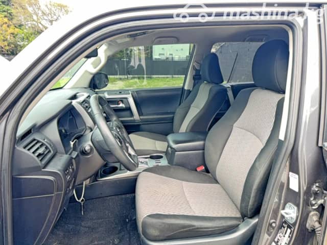 Toyota 4Runner V Рестайлинг 4.0 AT 4WD