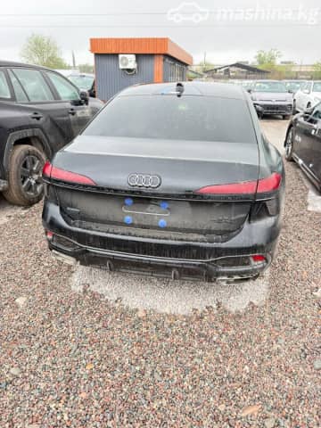 Audi A6 V (C8) Рестайлинг 45 TFSI Long 2.0 AMT 4WD
