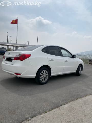 Hyundai Elantra VI (AD) 1.6 MT