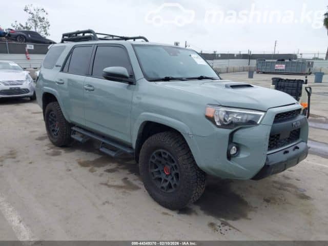 Toyota 4Runner V Рестайлинг 4.0 AT 4WD