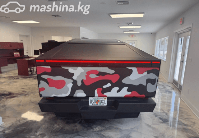 Tesla Cybertruck All-wheel Drive Electro AT 4WD