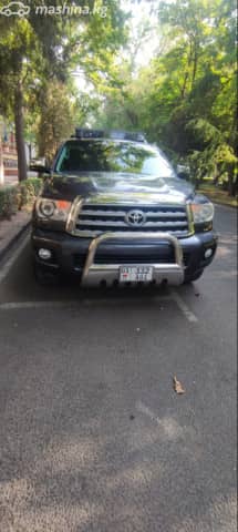 Toyota Sequoia II