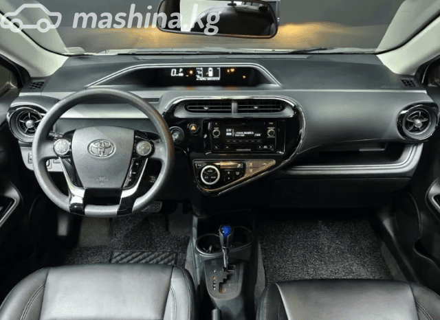 Toyota Prius c I Рестайлинг 1.5hyb AT