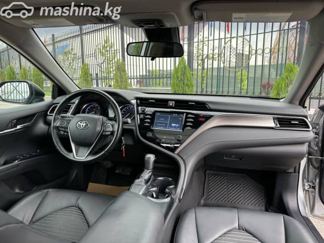 Toyota Camry VIII (XV70) 2.5 AT