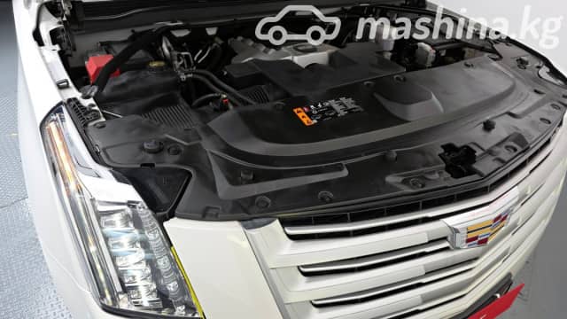 Cadillac Escalade IV 6.2 AT 4WD