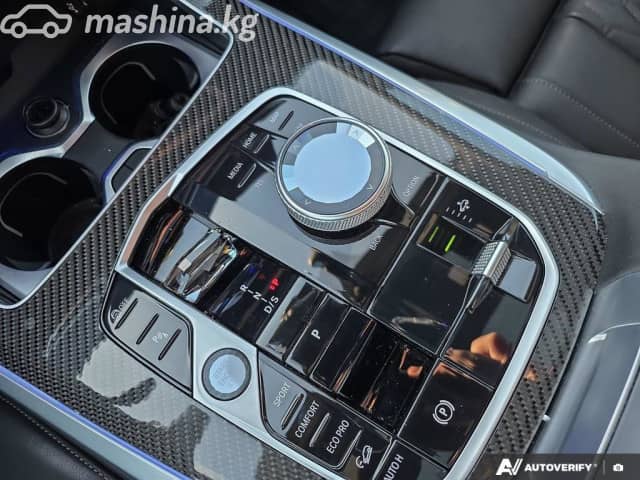 BMW X7 I (G07) Рестайлинг M60i 4.4 AT 4WD