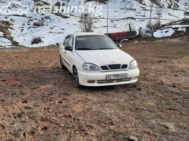 Daewoo Lanos (Sens) 1.5 MT