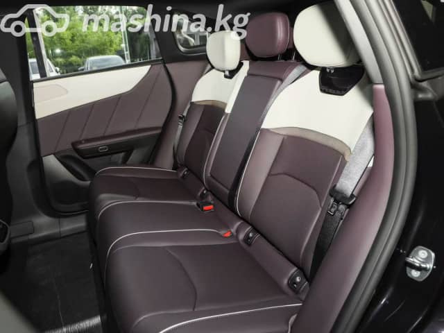 Mazda EZ-60 1.5hyb AT