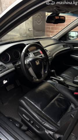 Honda Accord VIII Рестайлинг 2.4 AT