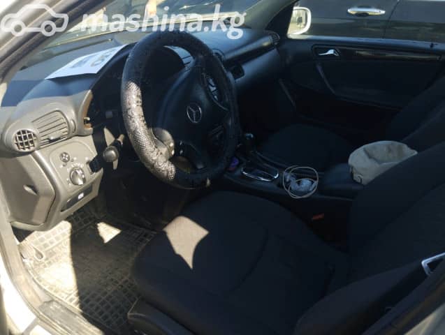 Mercedes-Benz C-Класс II (W203) 200 2.0 AT