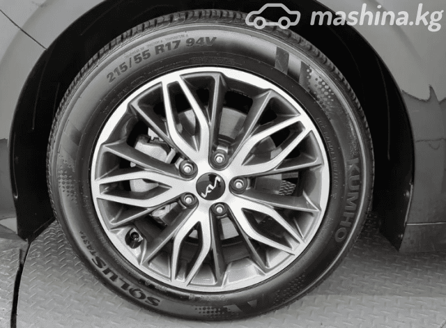 Kia K5 III 2.0 AT