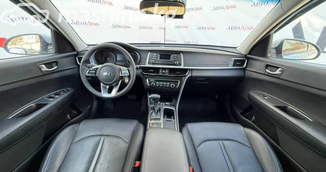 Kia K5 II 2.0 AT
