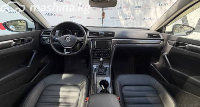 Volkswagen Passat B8 2.0 AMT