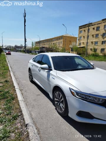 Honda Accord X Рестайлинг 2.0hyb CVT