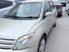Toyota Ist I 1.5 AT