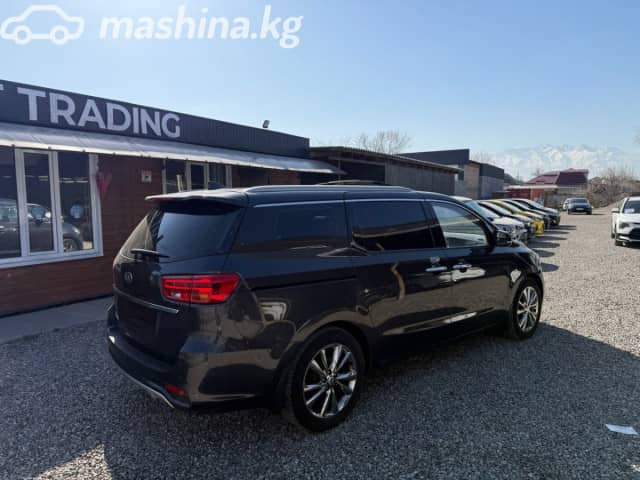 Kia Carnival III 2.2d AT