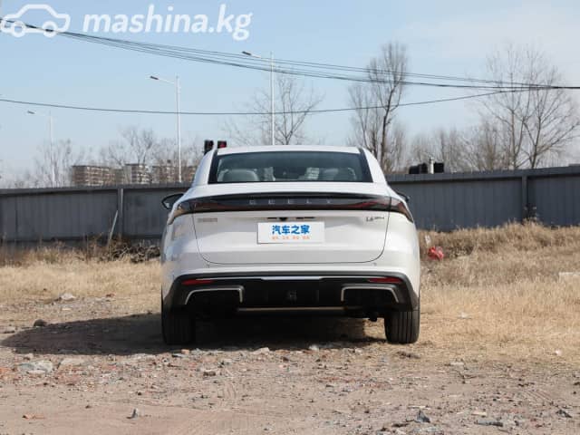 Geely Galaxy L6 1.5hyb AT